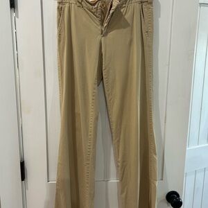 Vince Women's Tan Chinos